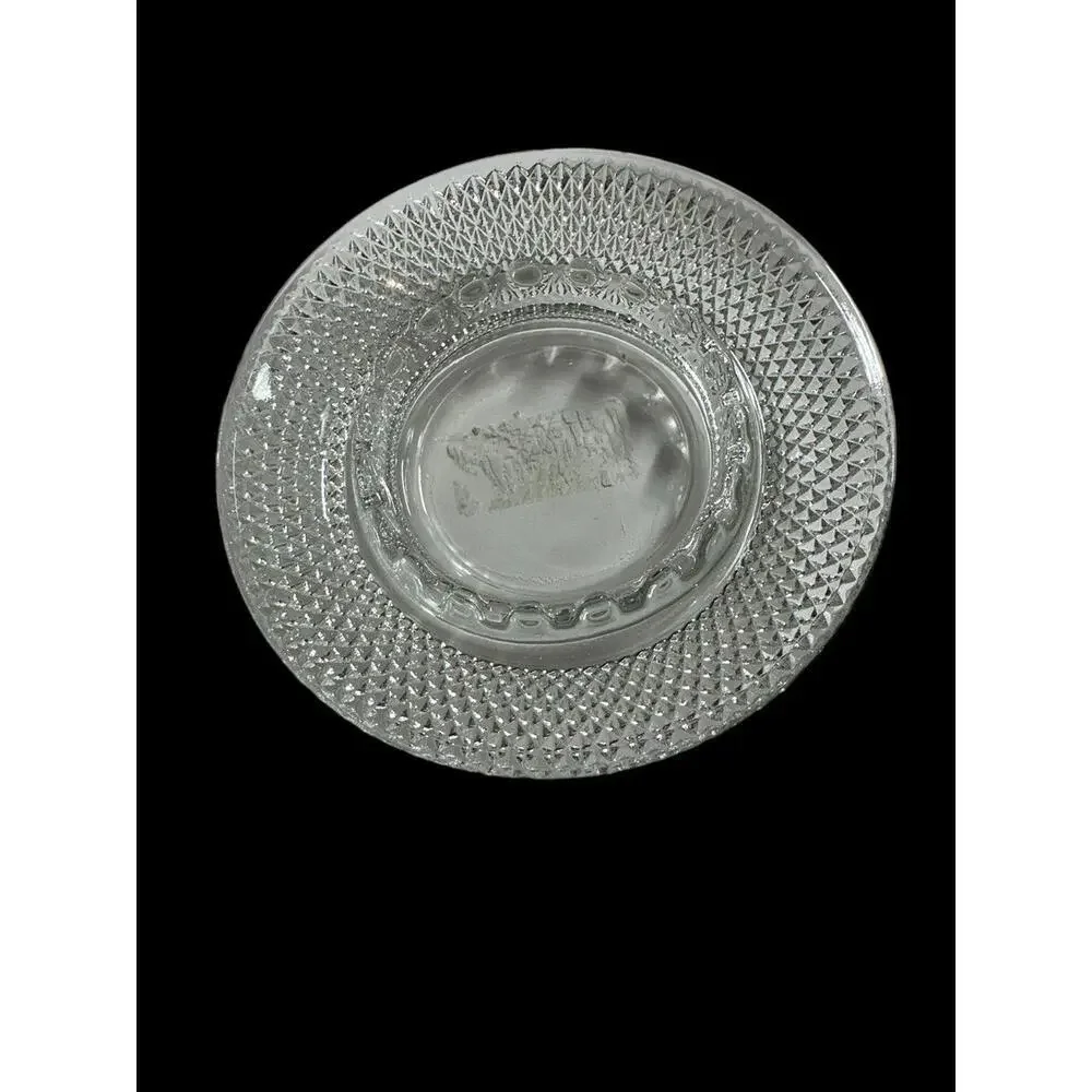 Glass ashtray 6” diameter  beautiful design